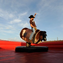 Mechanical Bull Rentals - R20B.15