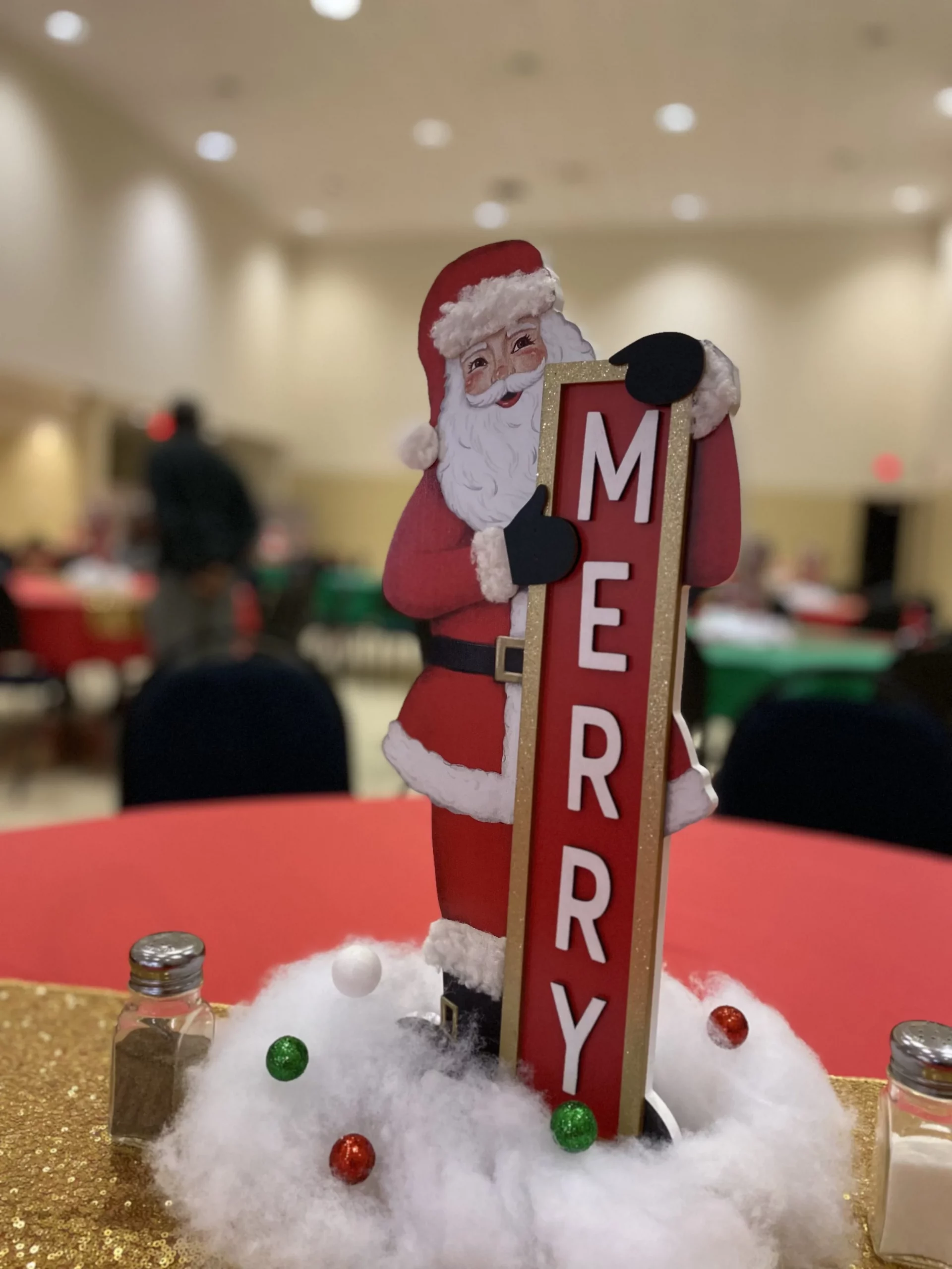 Christmas Balloons and Decor